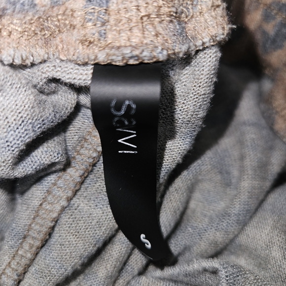 SAVVI Layla Leopard Print Joggers Women's Size Small - Picture 3 of 5